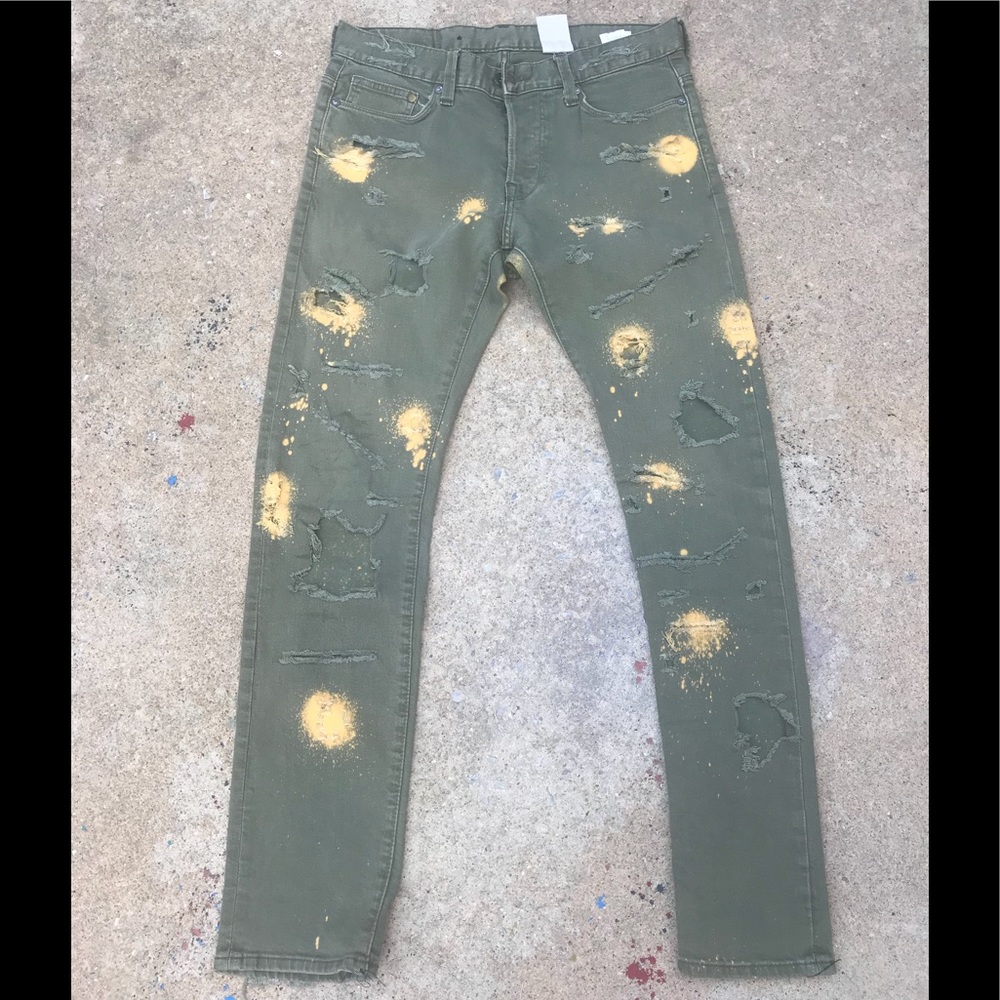 Øne øf A kind (Spot/Distressed) olive denim(31x32)